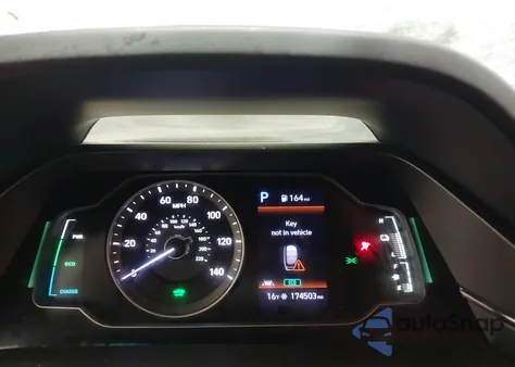 2020 Hyundai Ioniq Hybrid Blue z USA, uszkodzony, nr VIN KMHC65LC7LU197451